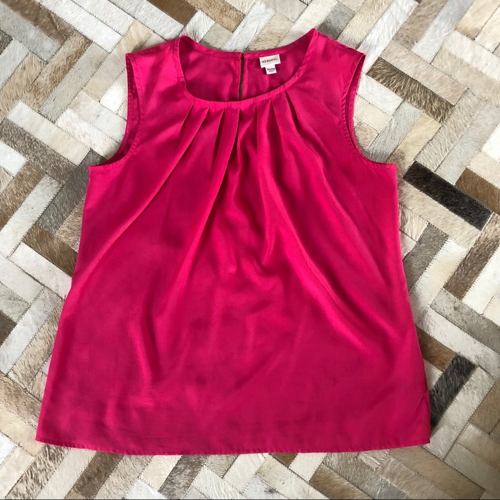 Merona bright pink sleeveless blouse. Size XL.